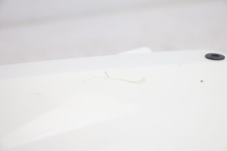 photo de REAR RIGHT PANEL PEUGEOT STREETZONE NAKED 2T 50 (2014 - 2018) - Alternative perspective