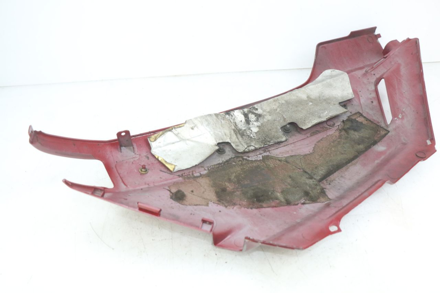 photo de RIGHT REAR SIDE PANEL PEUGEOT SV 125 (1991 - 1994) - Zoom on usage condition