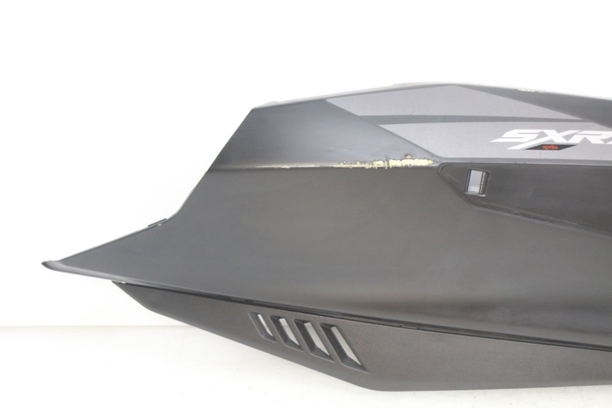 photo de RIGHT REAR SIDE PANEL APRILIA SXR 50 (2021 - 2023) - Fixing points details