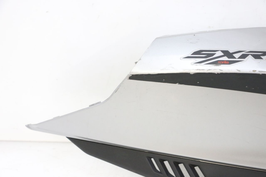 photo de RIGHT REAR SIDE PANEL APRILIA SXR 50 (2021 - 2023) - Markings and original references