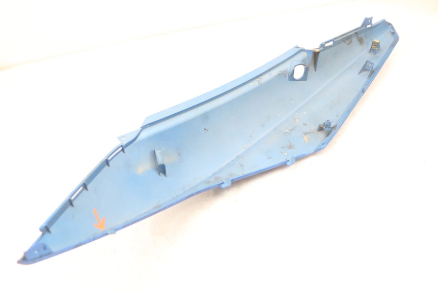 photo de RIGHT REAR SIDE PANEL SYM ORBIT III 3 4T 50 (2018 - 2021) - Fixing points details