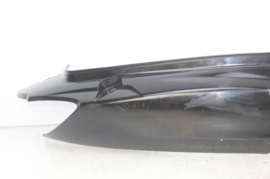 photo de RIGHT REAR SIDE PANEL SYM SYMPHONY 125 (2009 - 2015) - Additional view of the item