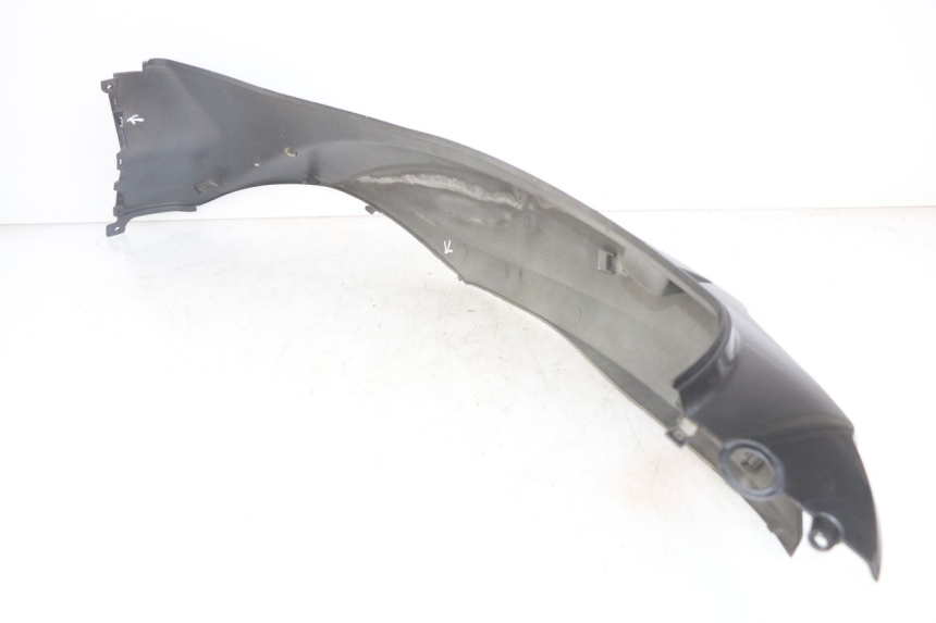 photo de RIGHT REAR SIDE PANEL SYM SYMPHONY 125 (2009 - 2015) - Surface and material condition