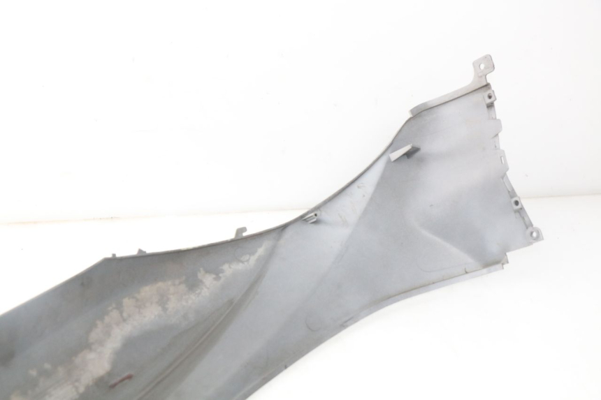 photo de REAR RIGHT PANEL SYM SYMPHONY 50 (2009 - 2015) - Zoom on usage condition