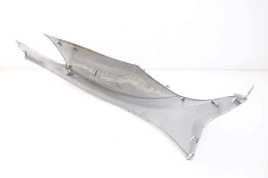 photo de REAR RIGHT PANEL SYM SYMPHONY 50 (2009 - 2015) - Technical close-up