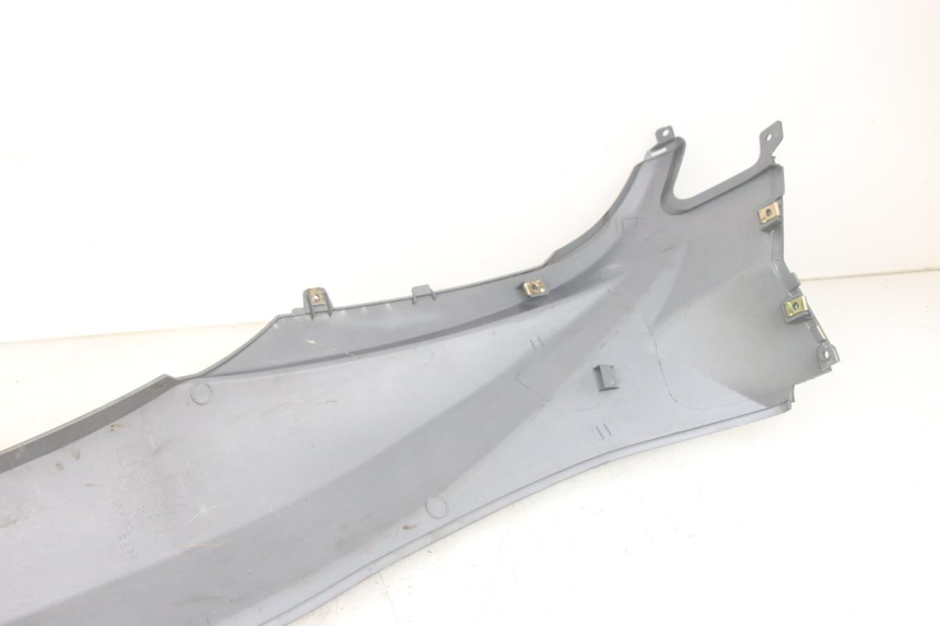 photo de RIGHT REAR SIDE PANEL PEUGEOT TWEET 4T 50 (2014 - 2019) - Zoom on usage condition