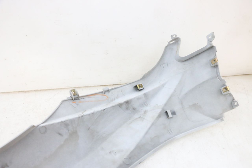 photo de REAR RIGHT PANEL PEUGEOT TWEET PRO EFI 4T 50 (2021 - 2022) - Alternative perspective