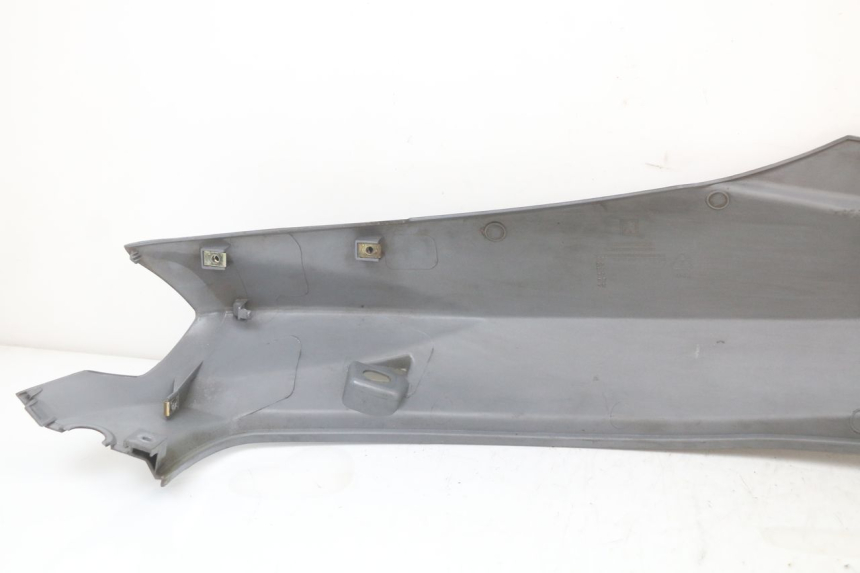 photo de REAR RIGHT PANEL PEUGEOT TWEET 125 (2018 - 2021) - Product overview