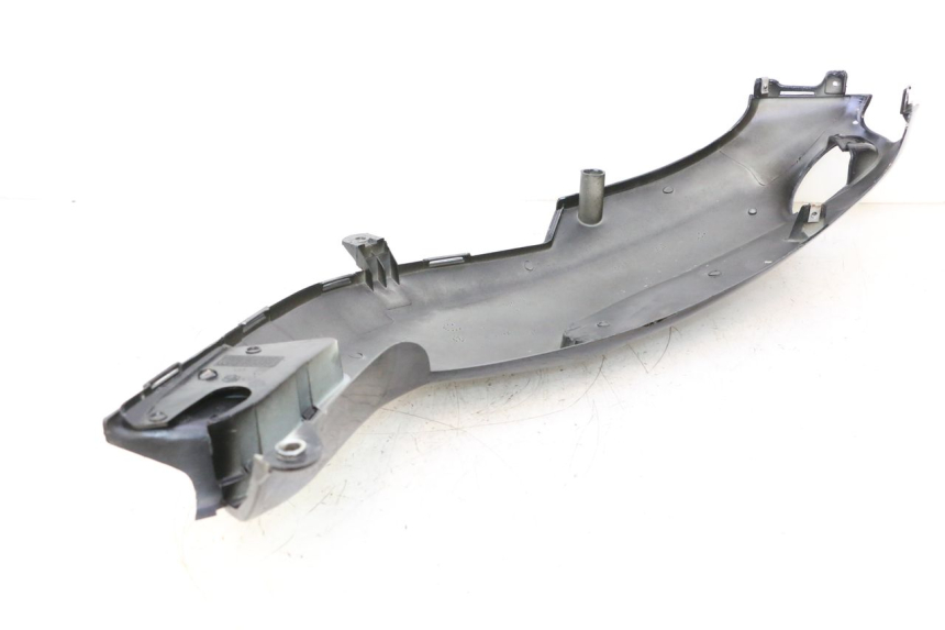 photo de REAR RIGHT PANEL PIAGGIO TYPHOON 50 (2000 - 2009) - Markings and original references