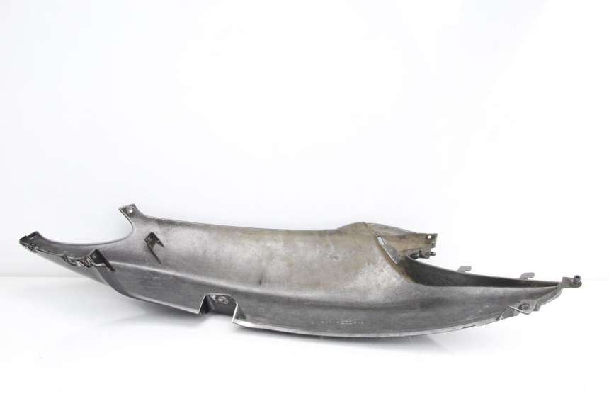 photo de REAR RIGHT PANEL SUZUKI UC EPICURO 125 (1999 - 2003) - Alternative perspective