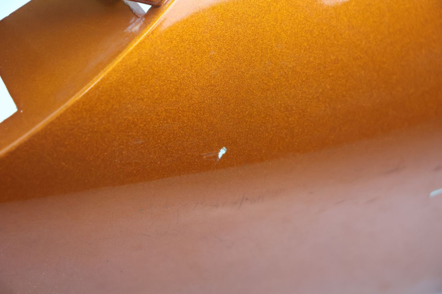 photo de REAR RIGHT PANEL PEUGEOT VIVACITY 50 (2004 - 2009) - Technical close-up