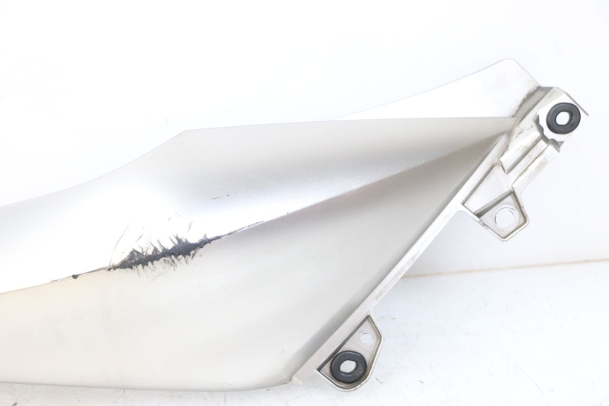 photo de RIGHT REAR SIDE PANEL YAMAHA XMAX X-MAX ABS 125 (2017 - 2020) - Checked used part