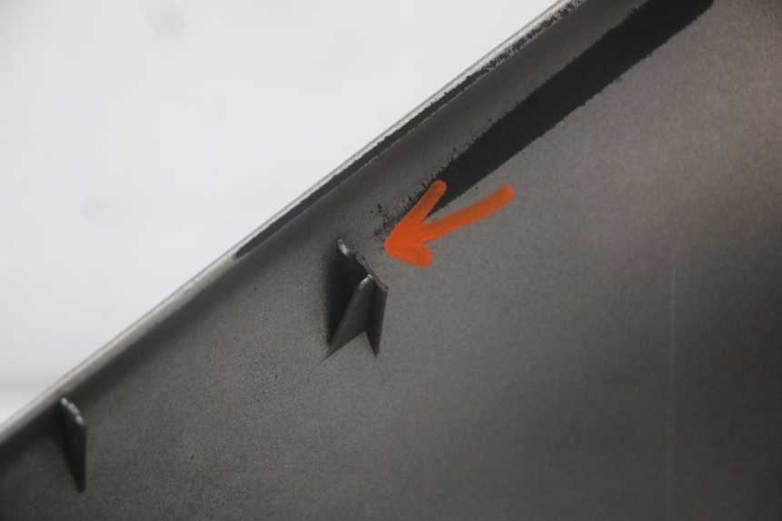 photo de RIGHT REAR SIDE PANEL YAMAHA XMAX X-MAX ABS 125 (2017 - 2020) - Distinctive features