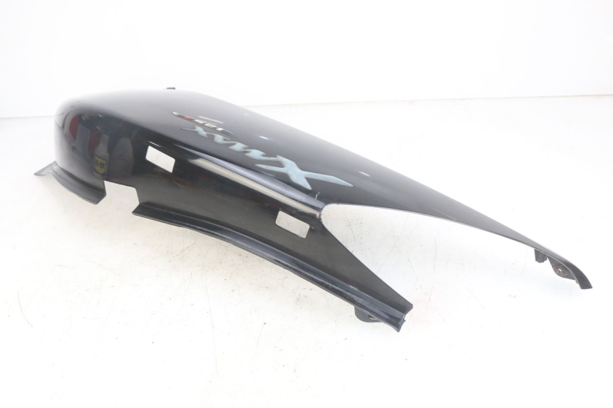 photo de RIGHT REAR SIDE PANEL YAMAHA XMAX X-MAX 125 (2006 - 2009) - Surface and material condition
