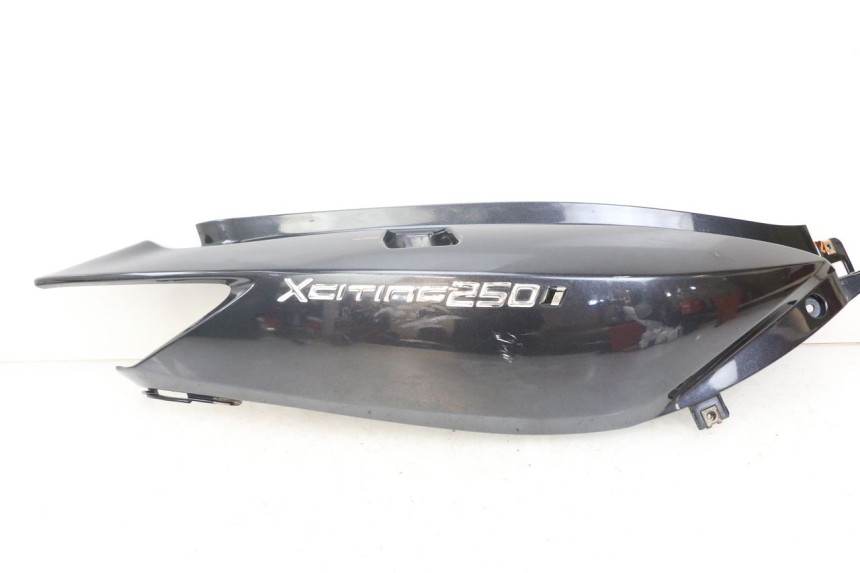 photo de REAR RIGHT SIDE PANEL KYMCO XCITING 250 (2006 - 2009) - Main view