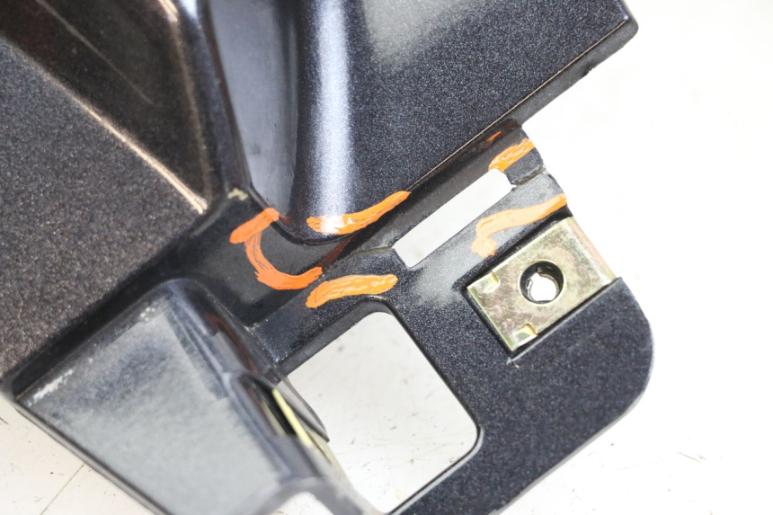 photo de REAR RIGHT SIDE PANEL KYMCO XCITING 250 (2006 - 2009) - Product overview