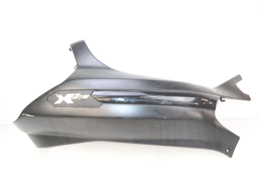 photo de RIGHT REAR SIDE PANEL PIAGGIO XEVO - X EVO 125 (2007 - 2017) - Main view