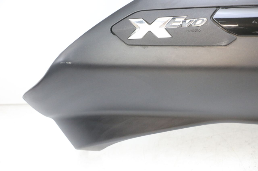 photo de RIGHT REAR SIDE PANEL PIAGGIO XEVO - X EVO 125 (2007 - 2017) - Component zoom