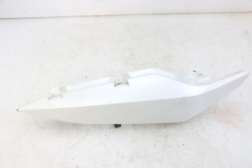 photo de REAR RIGHT PANEL YAMAHA XJ6 ABS 600 (2008 - 2016) - Component detail