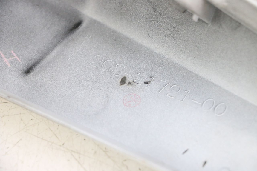 photo de REAR RIGHT PANEL YAMAHA XJ6 ABS 600 (2008 - 2016) - Product overview