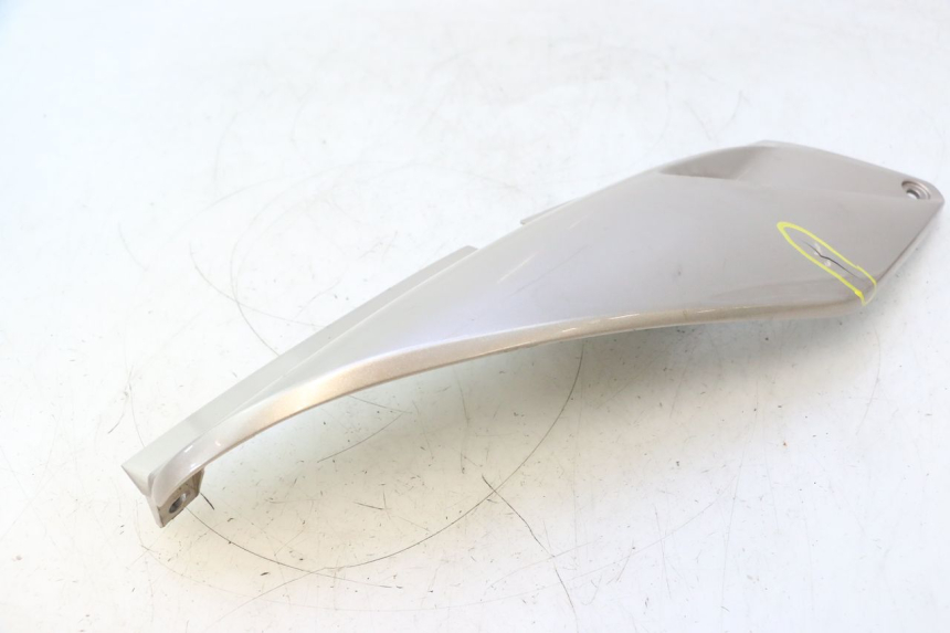 photo de REAR RIGHT PANEL HONDA XLV VARADERO 125 (2007 - 2012) - Checked used part