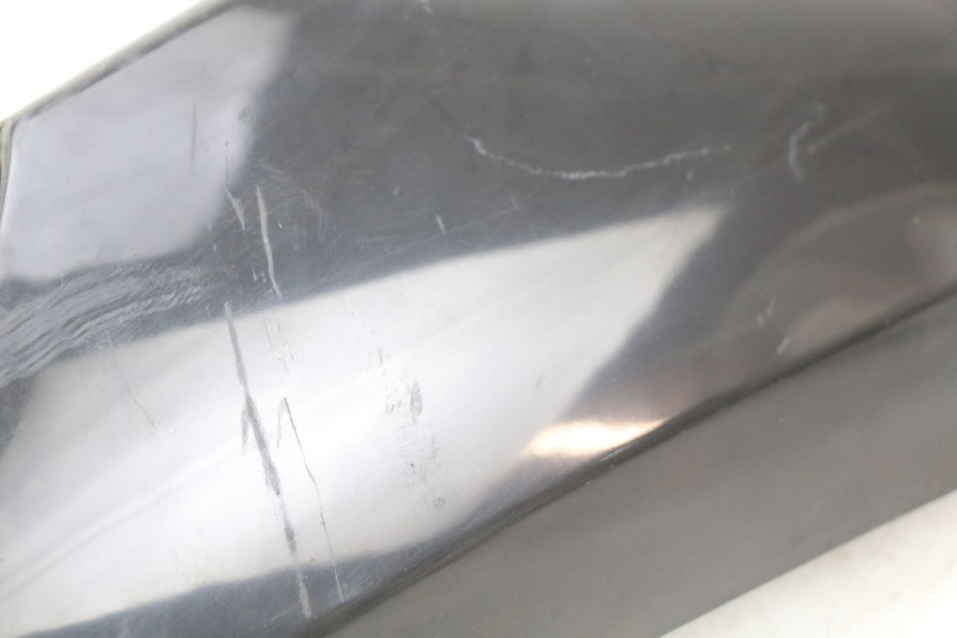 photo de RIGHT REAR SIDE PANEL YAMAHA XP T-MAX TMAX ABS 500 (2004 - 2007) - Alternative perspective