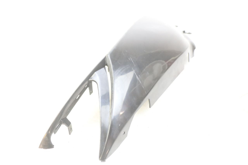 photo de RIGHT REAR SIDE PANEL YAMAHA XP T-MAX TMAX ABS 500 (2004 - 2007) - Technical close-up