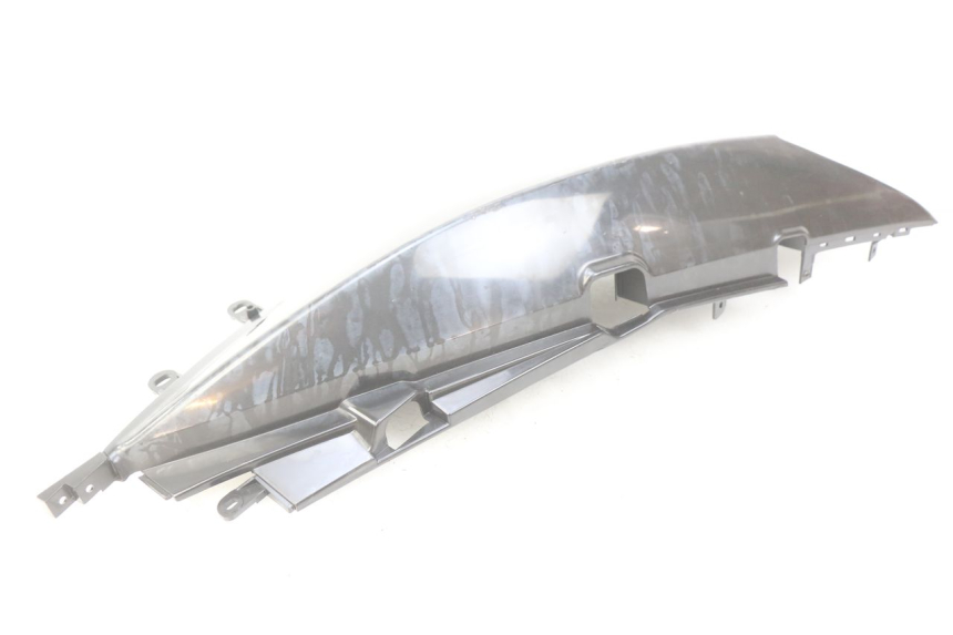 photo de RIGHT REAR SIDE PANEL YAMAHA XP T-MAX TMAX ABS 500 (2004 - 2007) - Checked used part