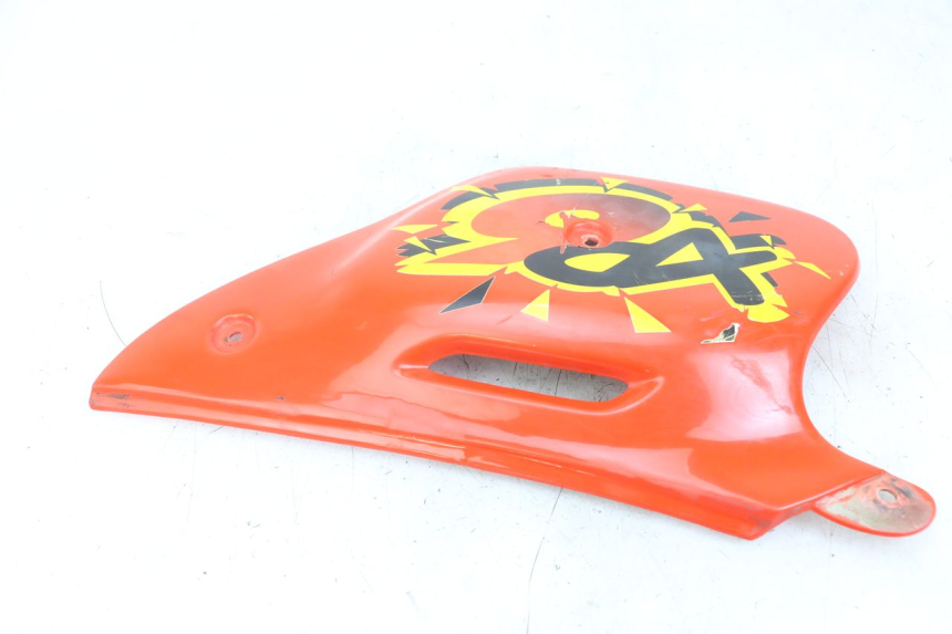 photo de RIGHT REAR SIDE PANEL PEUGEOT XP6 50 (1997 - 2003) - Technical close-up