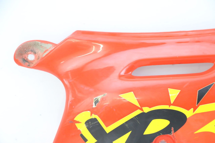 photo de RIGHT REAR SIDE PANEL PEUGEOT XP6 50 (1997 - 2003) - Surface and material condition