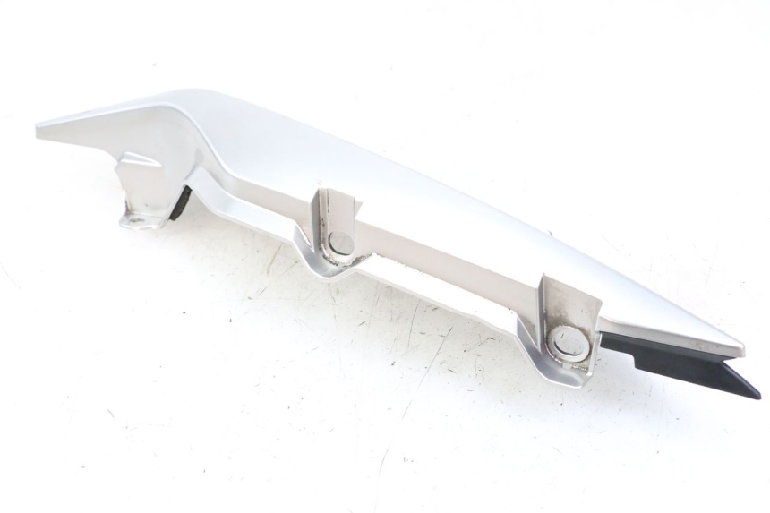 photo de REAR RIGHT PANEL YAMAHA XJ6 600 (2008 - 2016) - Checked used part