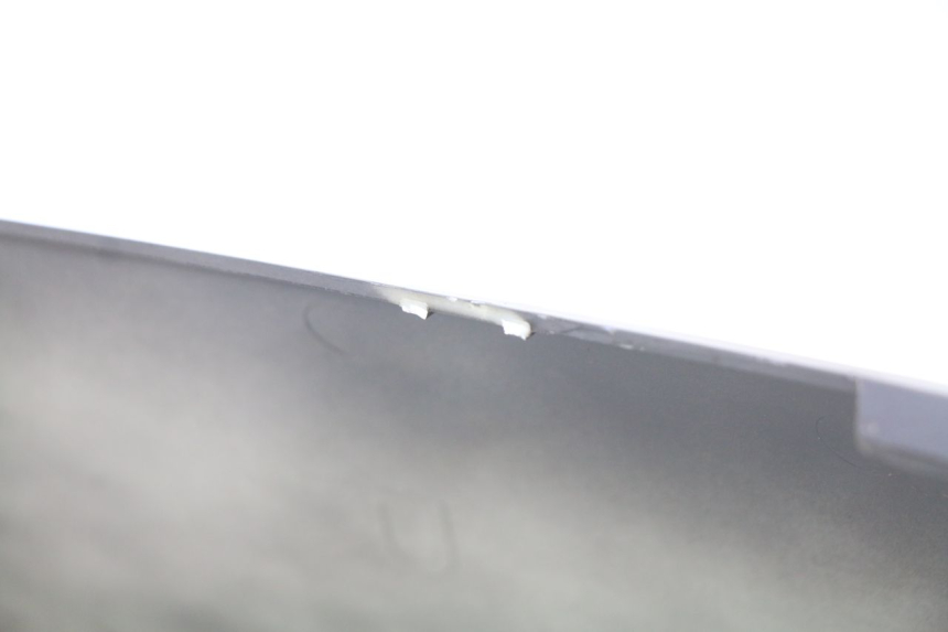 photo de RIGHT REAR SIDE PANEL YAMASAKI YM T 125 (2015 - 2020) - Zoom on usage condition