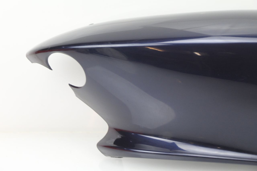 photo de REAR RIGHT PANEL YAMAHA YP MAJESTY 125 (1998 - 2001) - Fixing points details