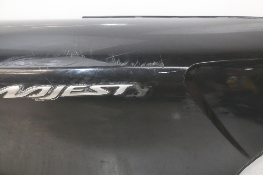 photo de RIGHT REAR SIDE PANEL YAMAHA YP MAJESTY 125 (2007 - 2010) - Checked used part
