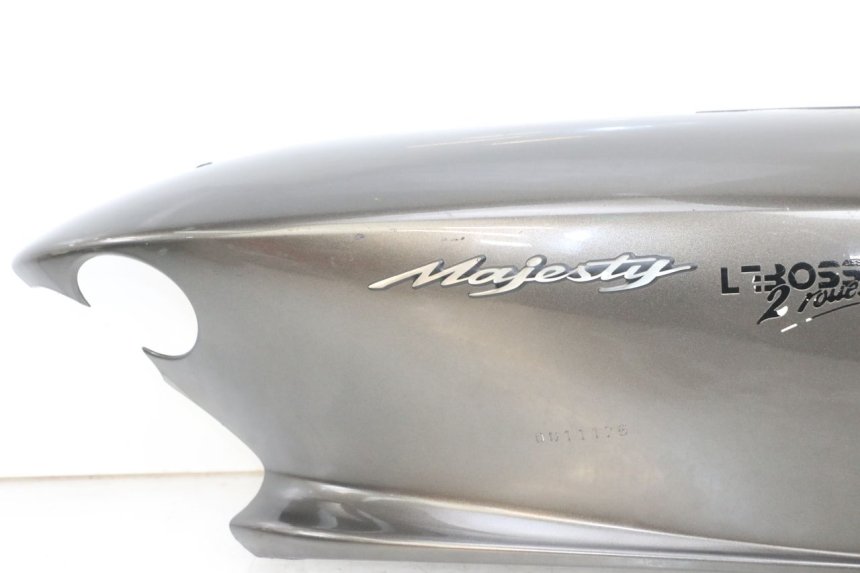 photo de REAR RIGHT PANEL YAMAHA YP MAJESTY 125 (2002 - 2006) - Checked used part