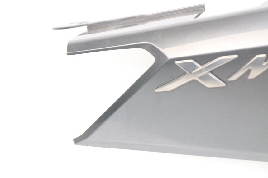 photo de REAR RIGHT PANEL YAMAHA YP X-MAX XMAX 400 (2014 - 2017) - Component detail