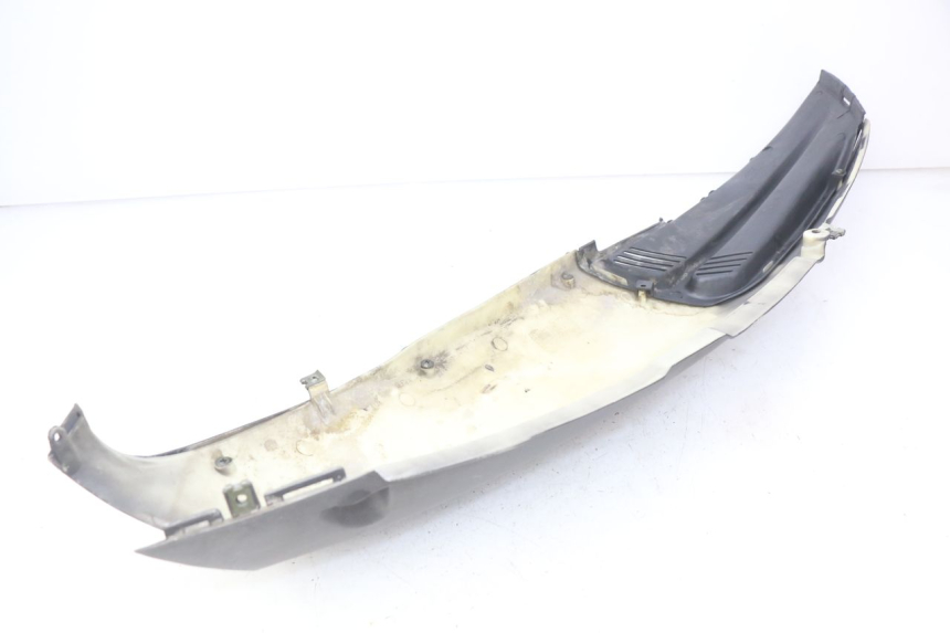 photo de RIGHT REAR SIDE PANEL YIYING YY50QT-10 50 (2007 - 2022) - Component detail