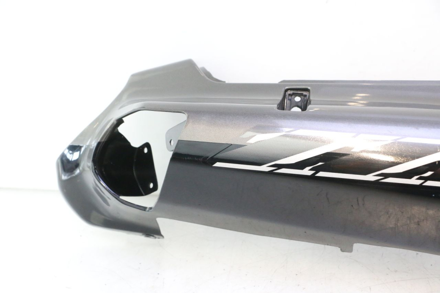 photo de REAR RIGHT PANEL KAWASAKI ZZR 600 (1995 - 2004) - Component detail