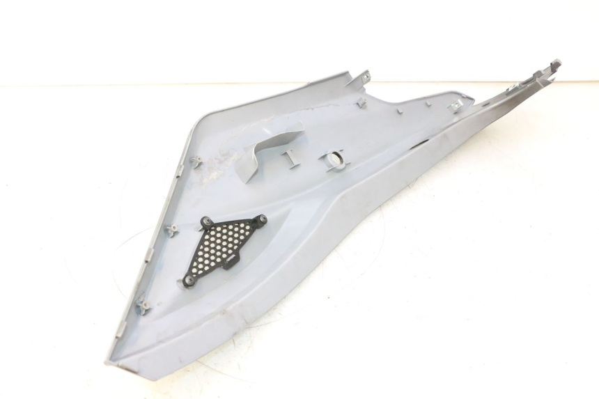 photo de LEFT REAR SIDE PANEL KYMCO AGILITY 16+ 4T 50 (2018 - 2023) - Additional view of the item