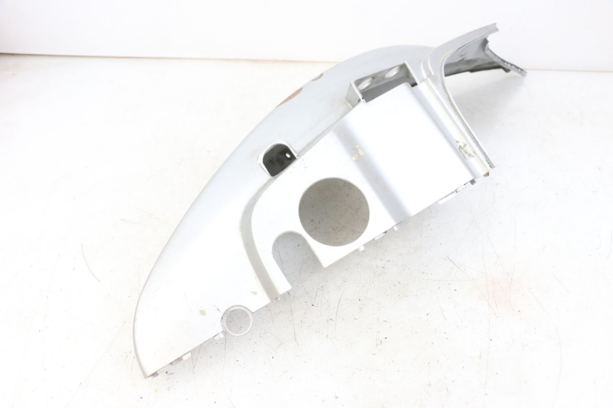 photo de LEFT REAR SIDE PANEL KYMCO AGILITY 4T 50 (2005 - 2018) - Distinctive features