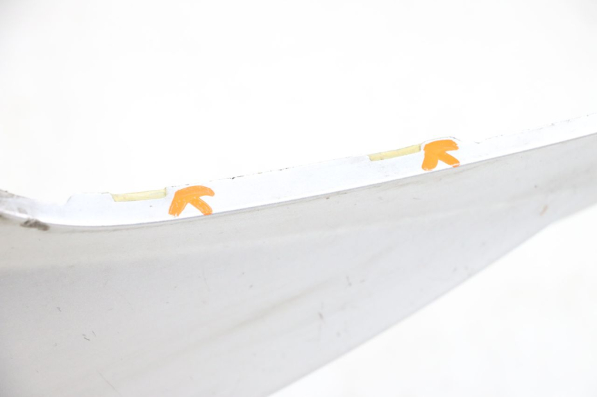 photo de LEFT REAR SIDE PANEL KYMCO AGILITY 4T 50 (2005 - 2018) - Alternative perspective