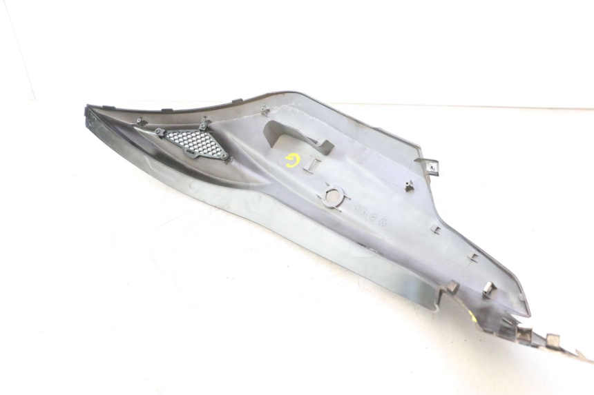 photo de REAR LEFT PANEL KYMCO AGILITY CITY 16P 125 (2015 - 2024) - Component zoom
