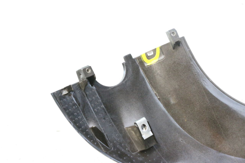 photo de REAR LEFT PANEL KYMCO AGILITY CITY 16P 125 (2015 - 2024) - High-resolution close-up
