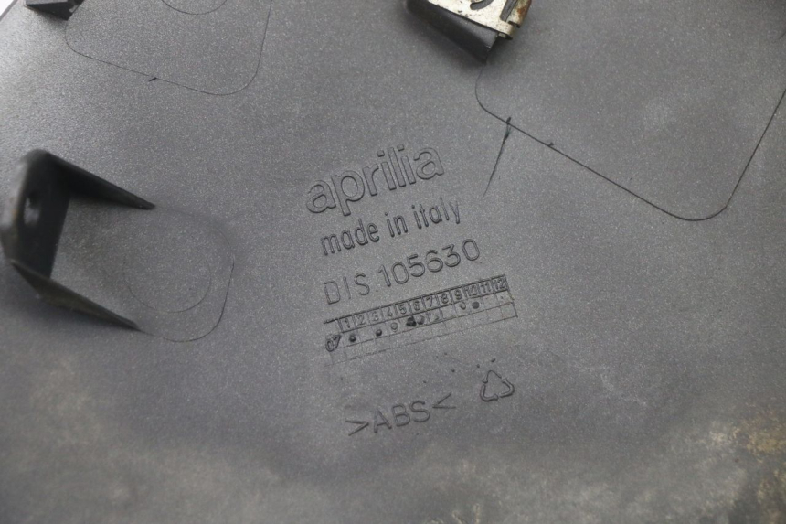 photo de REAR LEFT PANEL APRILIA ATLANTIC 125 (2003 - 2009) - Surface and material condition