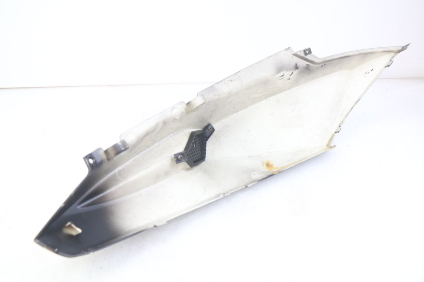 photo de LEFT REAR SIDE PANEL ORCAL CAVARO 4T 50 (2019 - 2023) - Checked used part