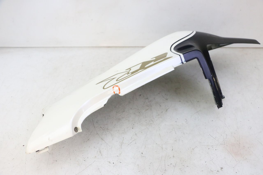 photo de REAR LEFT PANEL HONDA CBR RR FIREBLADE 900 (1992 - 1994) - Component zoom