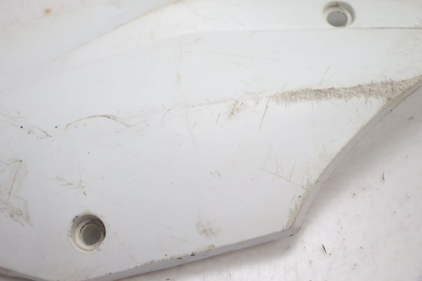 photo de REAR LEFT PANEL HONDA CRF CR-F 125 (2020 - 2021) - Zoom on usage condition