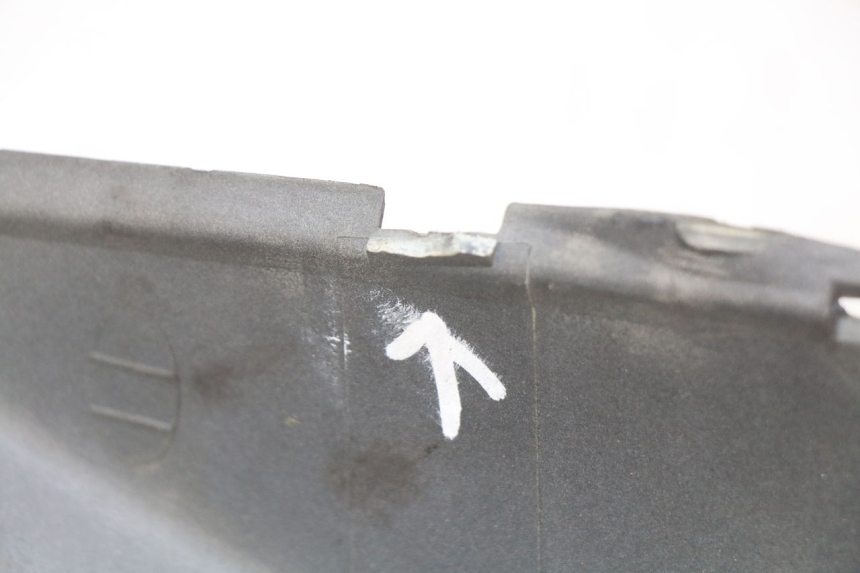 photo de LEFT REAR SIDE PANEL SYM CROX 4T 50 (2016 - 2023) - Zoom on usage condition