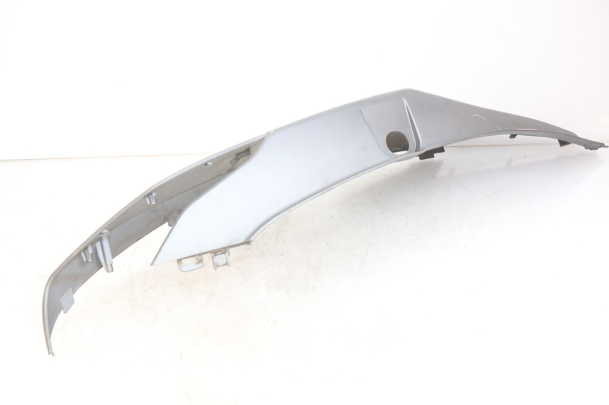 photo de LEFT REAR SIDE PANEL KYMCO DOWNTOWN ABS 125 (2015 - 2017) - Alternative perspective