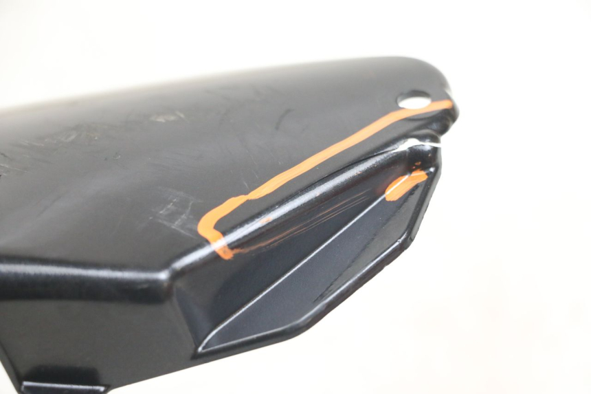 photo de REAR LEFT PANEL KAWASAKI ER-6 ER6 N 650 (2012 - 2016) - Zoom on usage condition